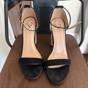 Windsor Black Heels